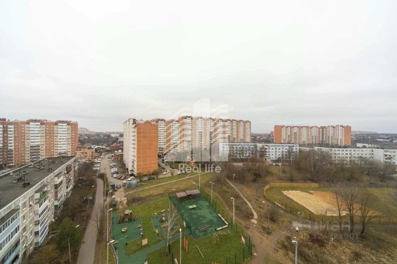 Продажа 2-комн квартиры на вторичном рынке Домодедово, улица Текстильщиков, 33