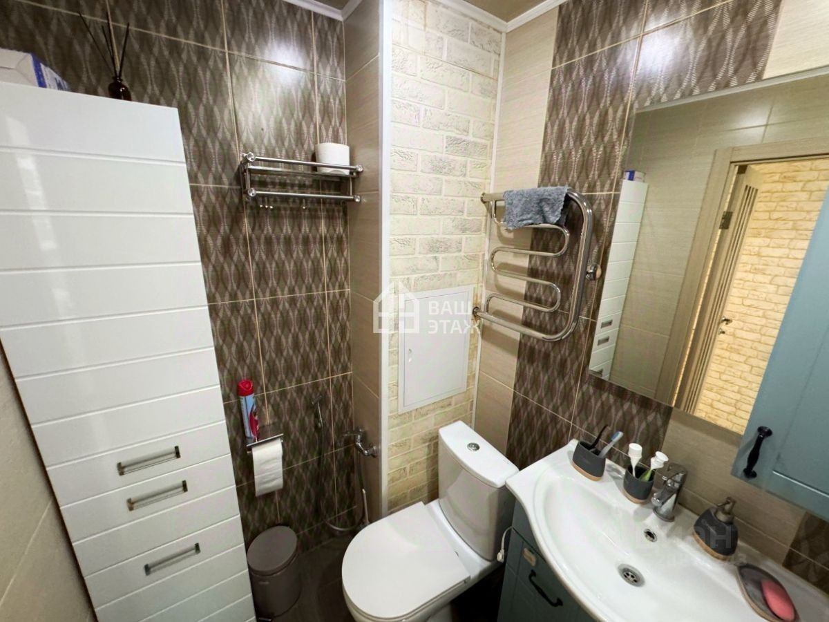 Продажа 3-комн квартиры на вторичном рынке Ново-Сырово мкр,  д. 8