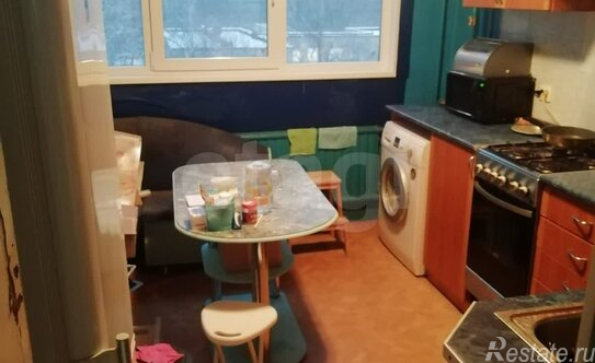 Продажа 3-комн квартиры на вторичном рынке Испытателей пр-кт,  д. 15,  к. 1