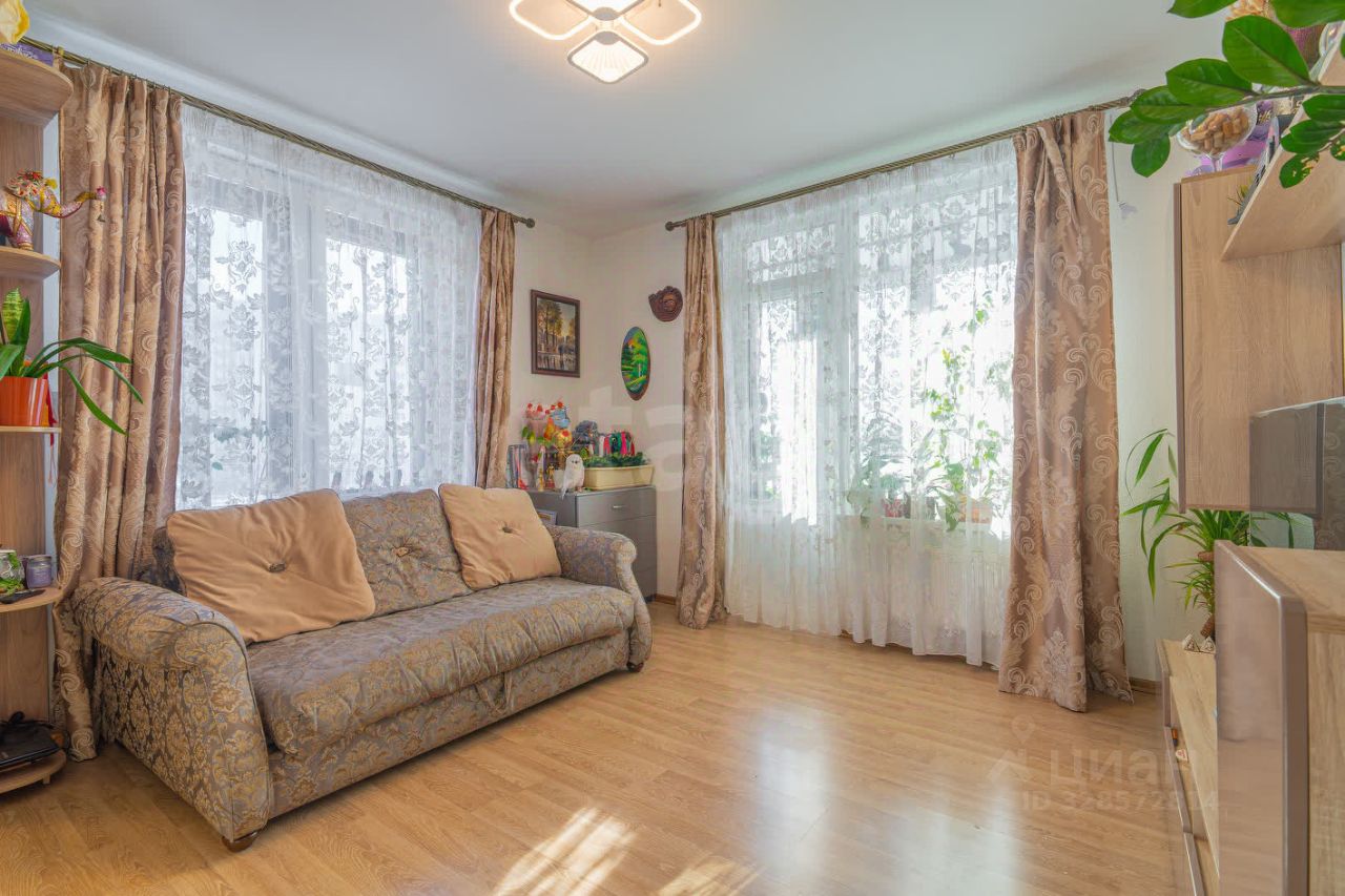Продажа 2-комн квартиры на вторичном рынке Туристская улица, 22