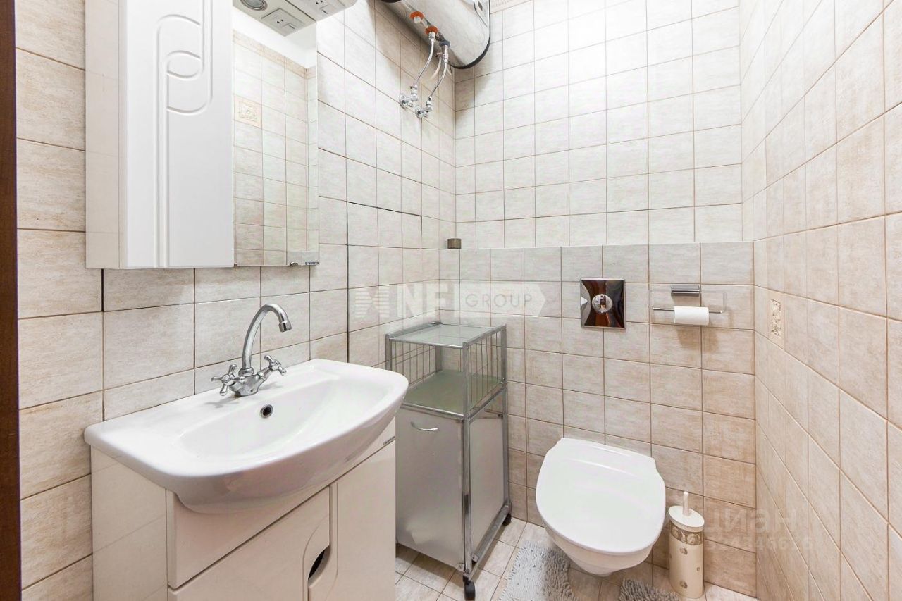 Продажа 4-комн квартиры на вторичном рынке 1-й Неопалимовский переулок, 8