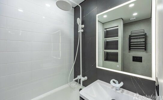 Продажа 3-комн квартиры на вторичном рынке Отрадная улица,  д. 13А