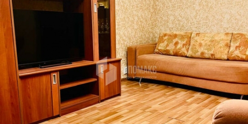 2-комн квартира Центральная улица,  д. 7