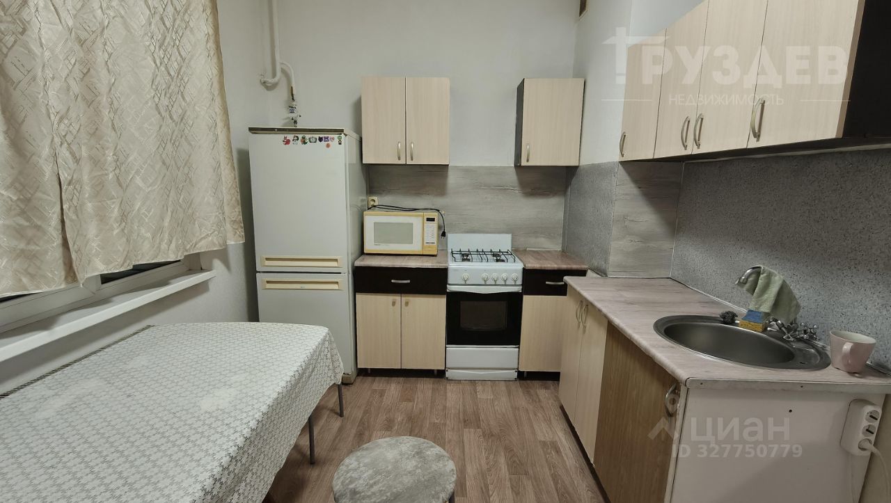 Продажа 2-комн квартиры на вторичном рынке Петергоф, Ропшинское шоссе, 3к2