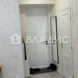 Продажа 2-комн квартиры на вторичном рынке Красногорск г, Авангардная ул,  д. 2