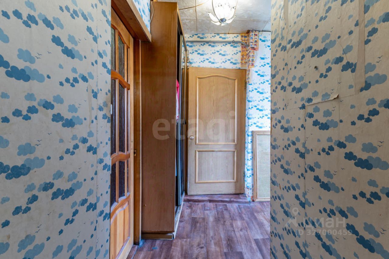 Продажа 4-комн квартиры на вторичном рынке Лиговский проспект, 75-77Ж