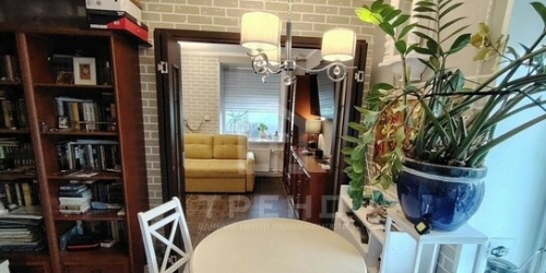 2-комн квартира Тореза пр-кт,  д. 100