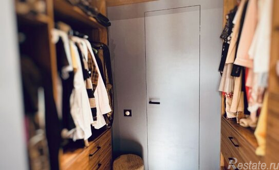 Продажа 3-комн квартиры на вторичном рынке улица Серпуховский Вал,  д. 21 к1