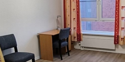 3-комн квартира улица Введенского, 5