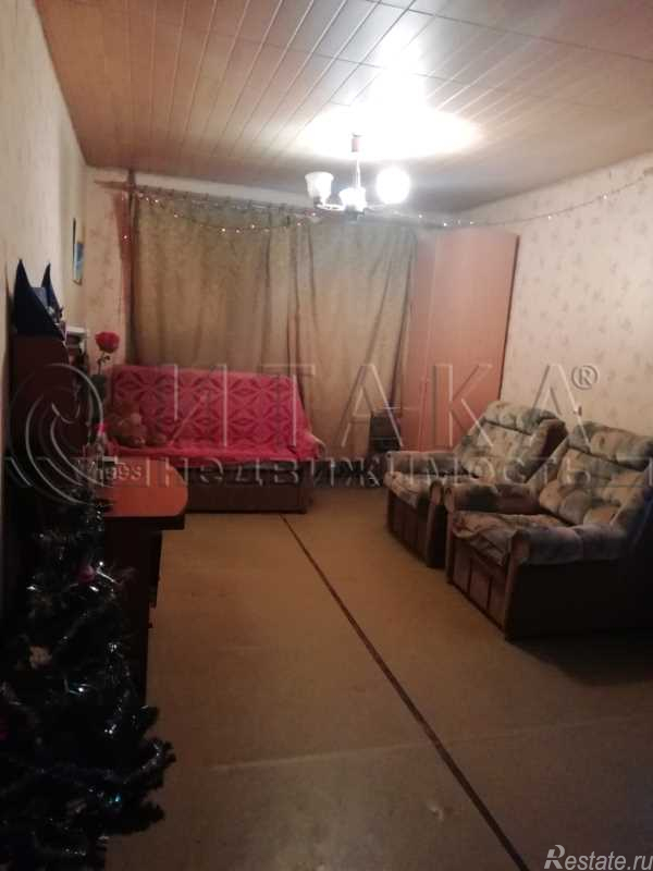 3-комн квартира Тайцы, Санаторская,  д. 6