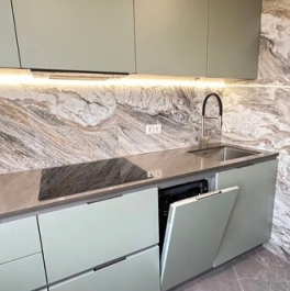 Продажа 2-комн квартиры на вторичном рынке улица Маршала Тухачевского,  д. 39