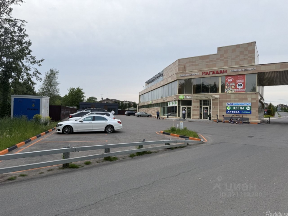 Продажа земли Садовая улица,  д. 8