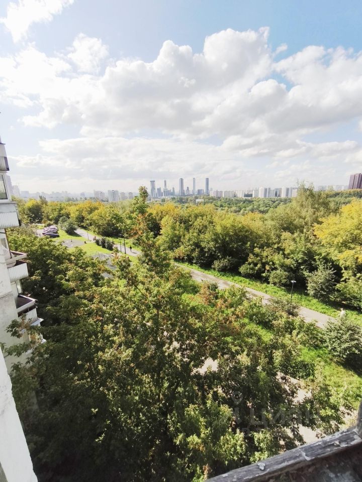 Аренда 3-комн квартиры на вторичном рынке проезд Донелайтиса, 25