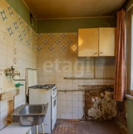 Продажа 2-комн квартиры на вторичном рынке Космонавтов пр-кт,  д. 68 к2