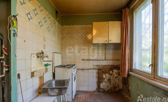 Продажа 2-комн квартиры на вторичном рынке Космонавтов пр-кт,  д. 68 к2