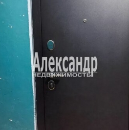 Продажа 1-комн квартиры на вторичном рынке Кирпичное, Комсомольская улица,  д. 10