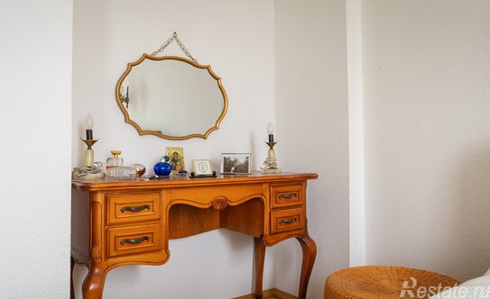 Продажа 2-комн квартиры на вторичном рынке Кутузовский пр-кт