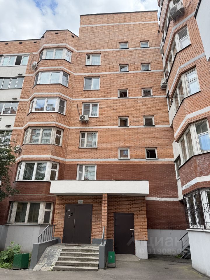 Продажа 1-комн квартиры на вторичном рынке улица 8-я Текстильщиков, 13К1