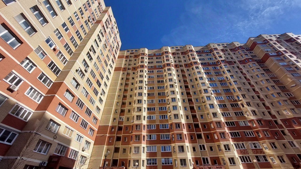 Аренда 1-комн квартиры на вторичном рынке Андреевка пгт, улица Староандреевская, 43к1