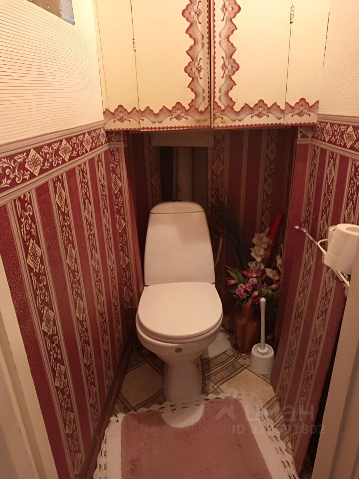 Продажа 2-комн квартиры на вторичном рынке Сланцы, улица Чкалова, 14