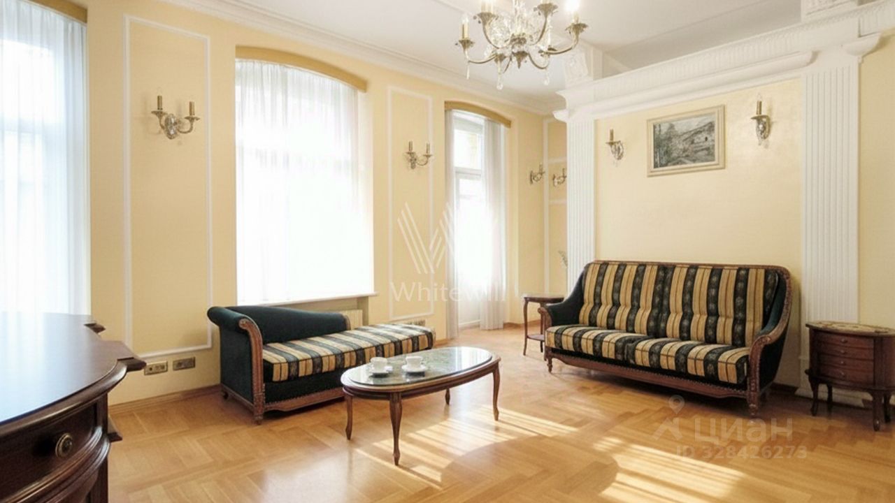 Аренда 4-комн квартиры на вторичном рынке улица Остоженка, 7С1