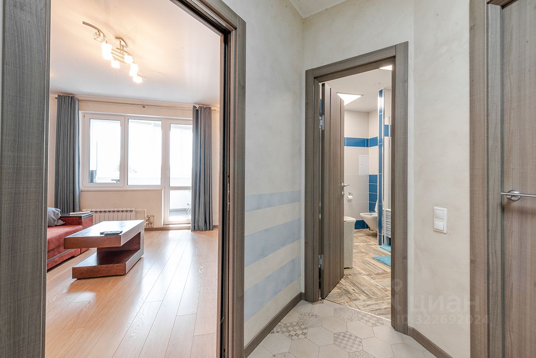 Продажа 2-комн квартиры на вторичном рынке 13-я Парковая улица, 35