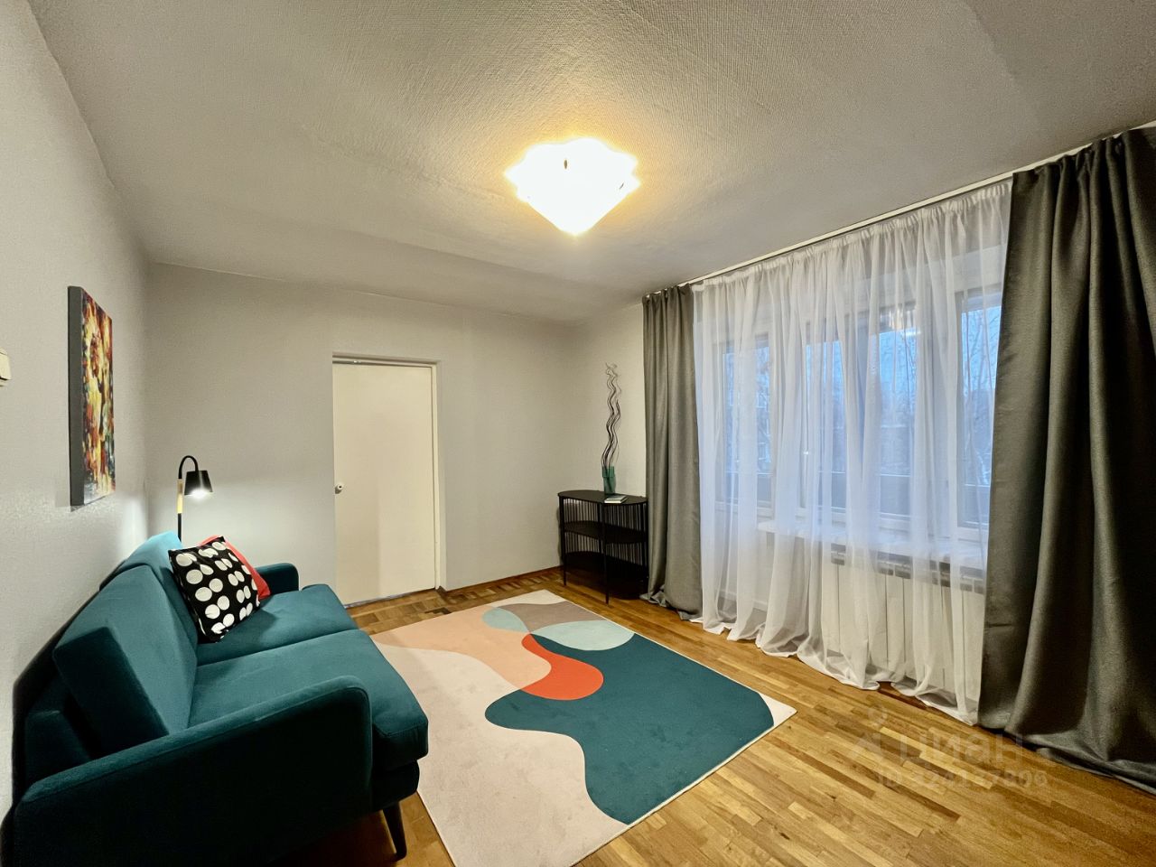 Продажа 2-комн квартиры на вторичном рынке проспект Художников, 13К4