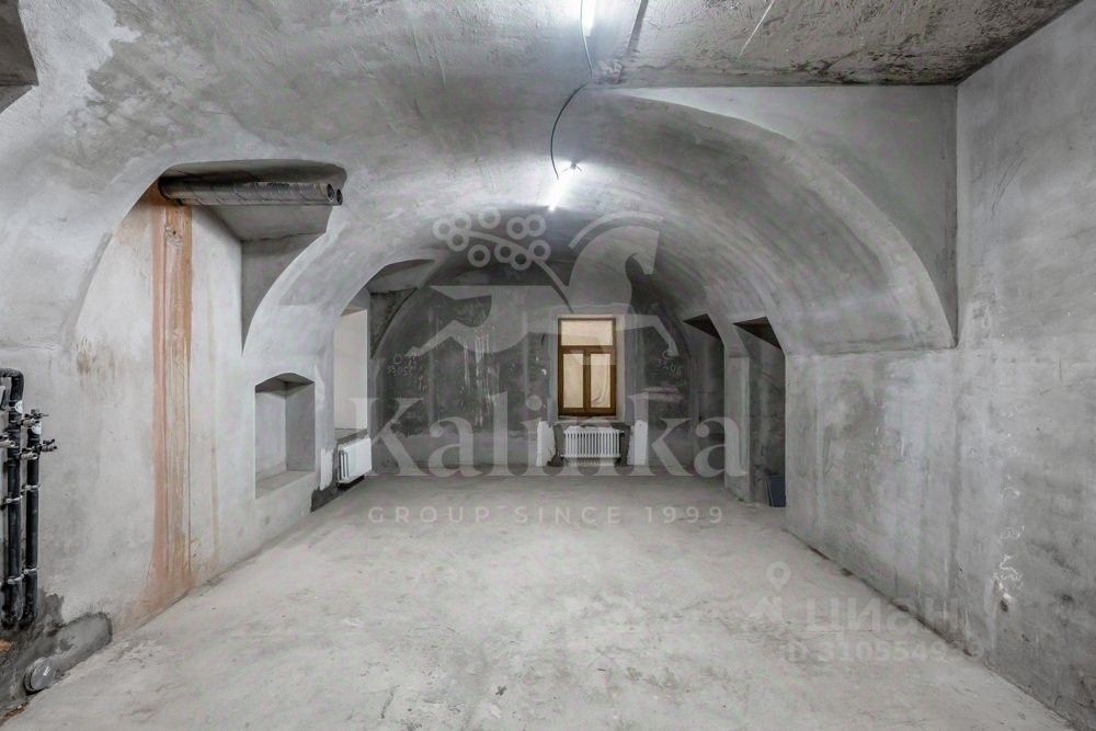 Продажа 3-комн квартиры на вторичном рынке улица Пречистенка, 33/19С2