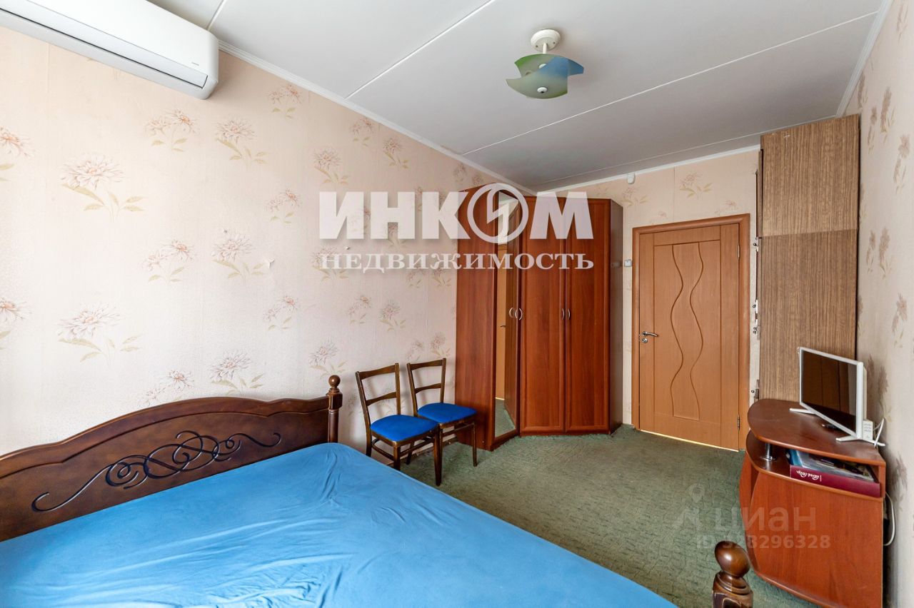 Продажа 3-комн квартиры на вторичном рынке улица Академика Комарова, 5