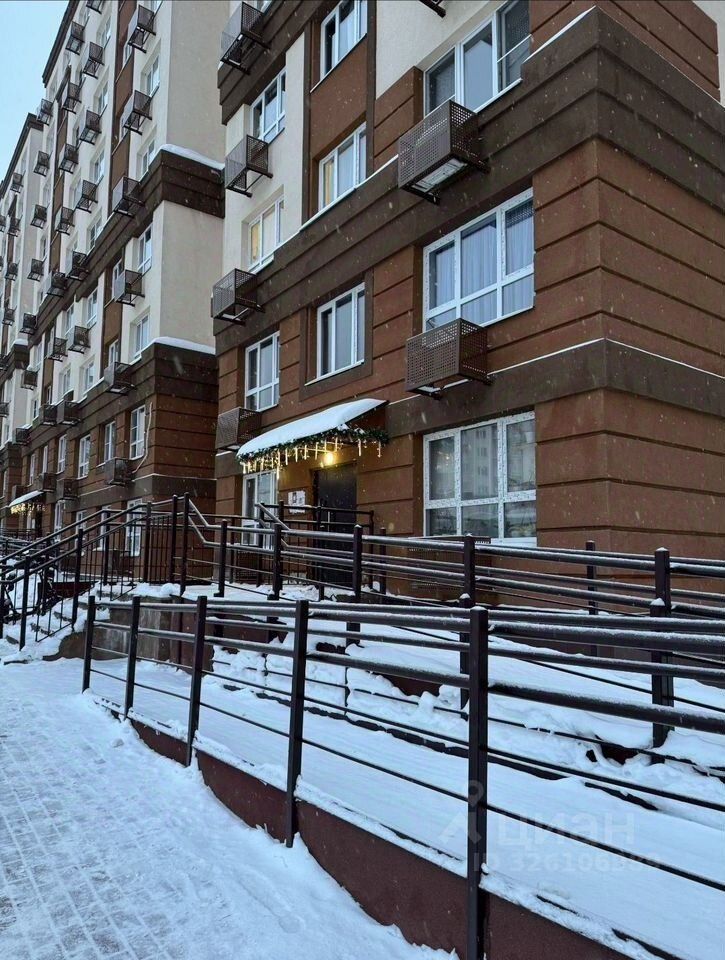 Продажа 2-комн квартиры на вторичном рынке Лопатино пгт, улица Сухановская, 22