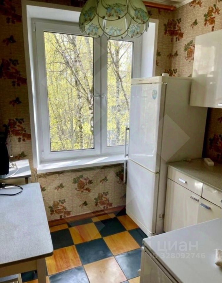Продажа 1-комн квартиры на вторичном рынке Путевой проезд, 40К2
