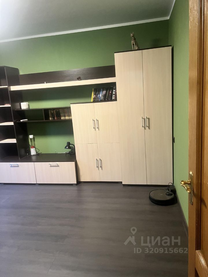 Продажа 3-комн квартиры на вторичном рынке Перовское шоссе, 6