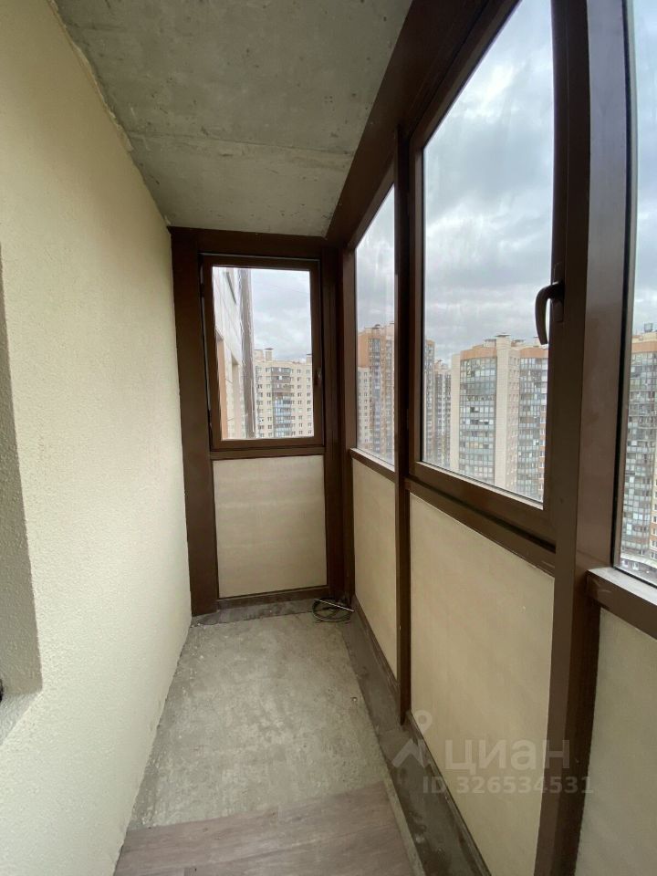 Продажа 3-комн квартиры на вторичном рынке проспект Королева, 63к1