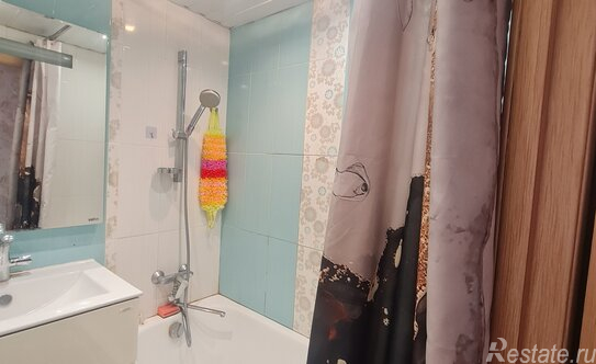 Продажа 2-комн квартиры на вторичном рынке Шенкурский проезд,  д. 4