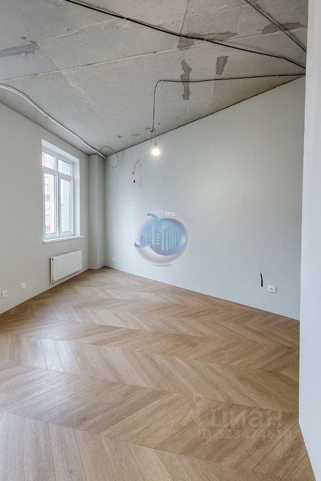 Продажа 2-комн квартиры на вторичном рынке пос. Развилка, проезд Римский, 11