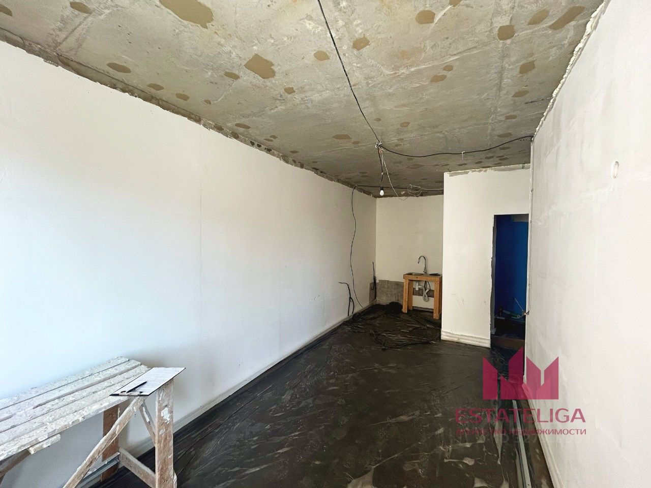 Продажа 2-комн квартиры на вторичном рынке Новоостаповская улица, 20