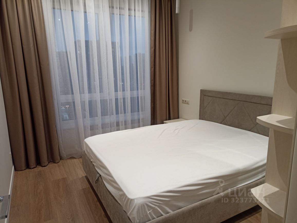 Аренда 1-комн квартиры на вторичном рынке улица Николая Озерова, 8к1