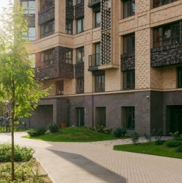 Продажа 4-комн квартиры на вторичном рынке Лиственная улица,  д. 20 к2 с1