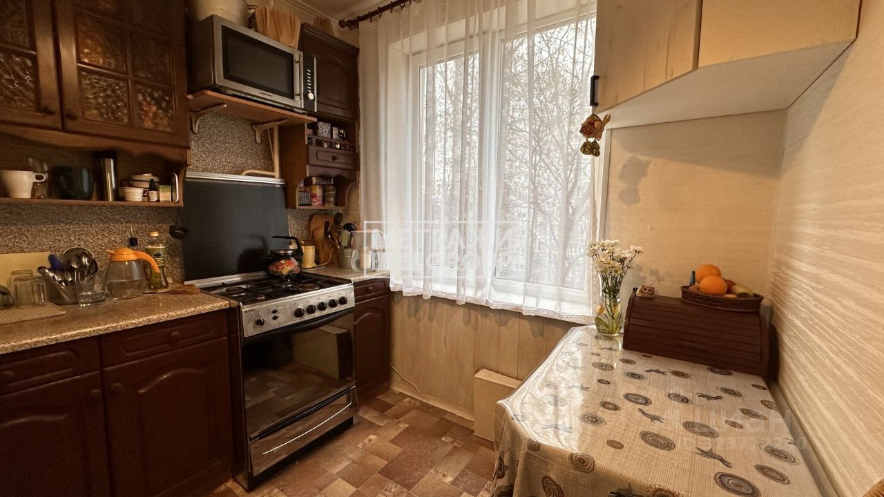 Продажа 2-комн квартиры на вторичном рынке Королев, проспект Королева, 6