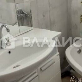 Продажа 2-комн квартиры на вторичном рынке Железнодорожный, улица Корнилаева,  д. 28