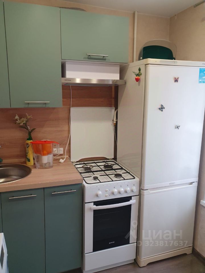 Продажа 3-комн квартиры на вторичном рынке Тепличный переулок, 7