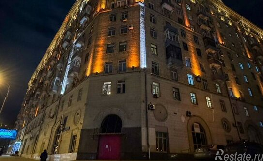 Продажа 3-комн квартиры на вторичном рынке Варшавское ш,  д. 2