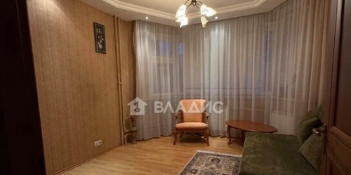 3-комн квартира б-р Матроса Железняка,  д. 33,  к. 1