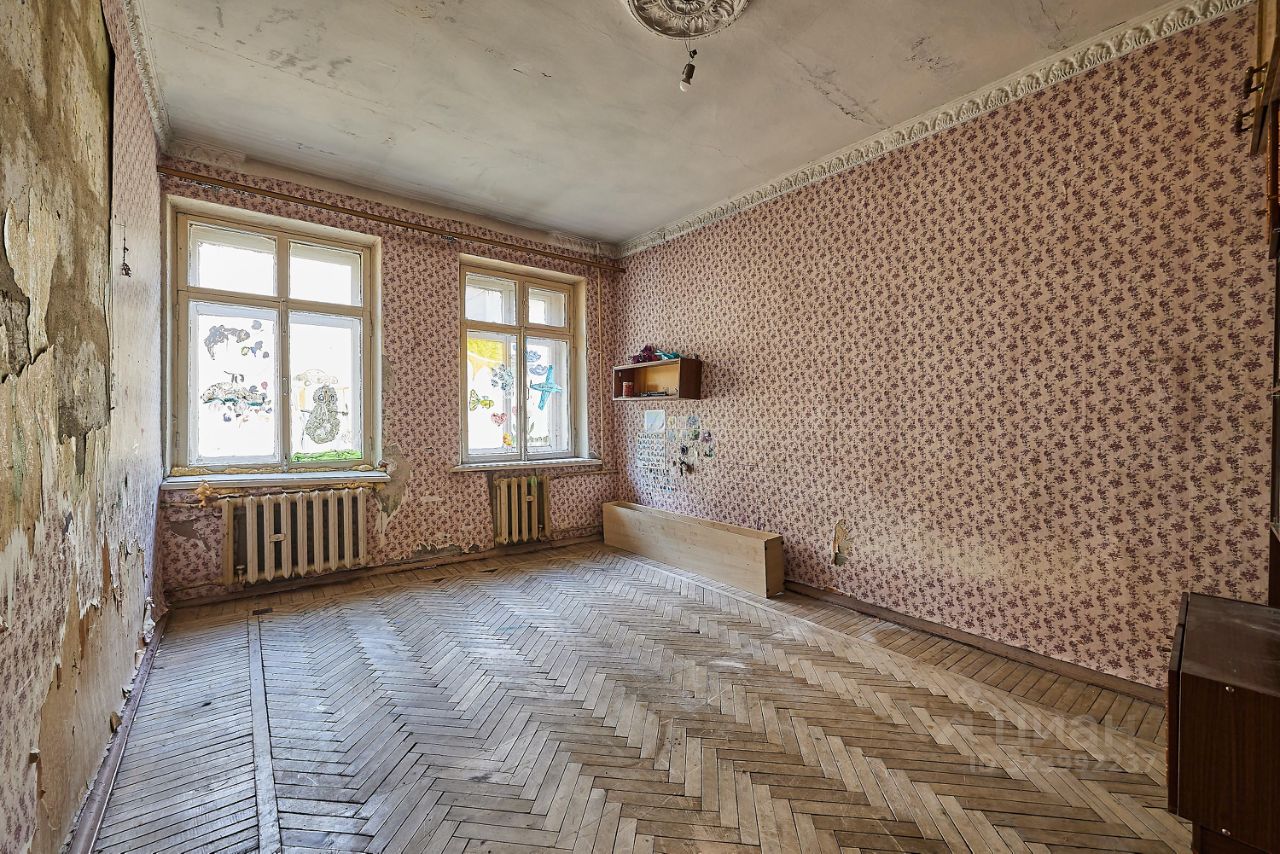 Продажа 3-комн квартиры на вторичном рынке Большой Казачий переулок, 11