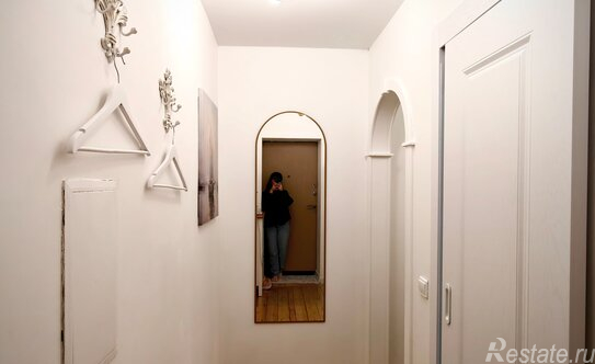 Продажа 1-комн квартиры на вторичном рынке Караваевская улица,  д. 33 к4