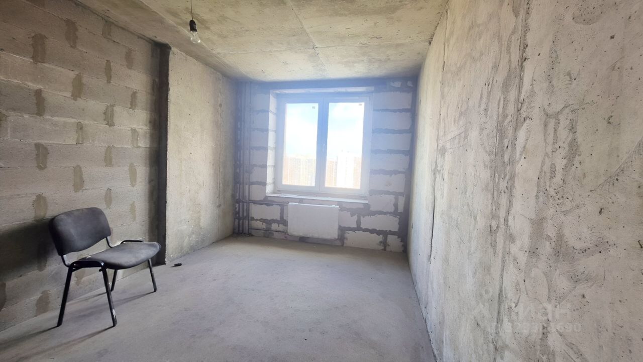 Продажа 2-комн квартиры на вторичном рынке Мурино, аллея Охтинская, 10к1