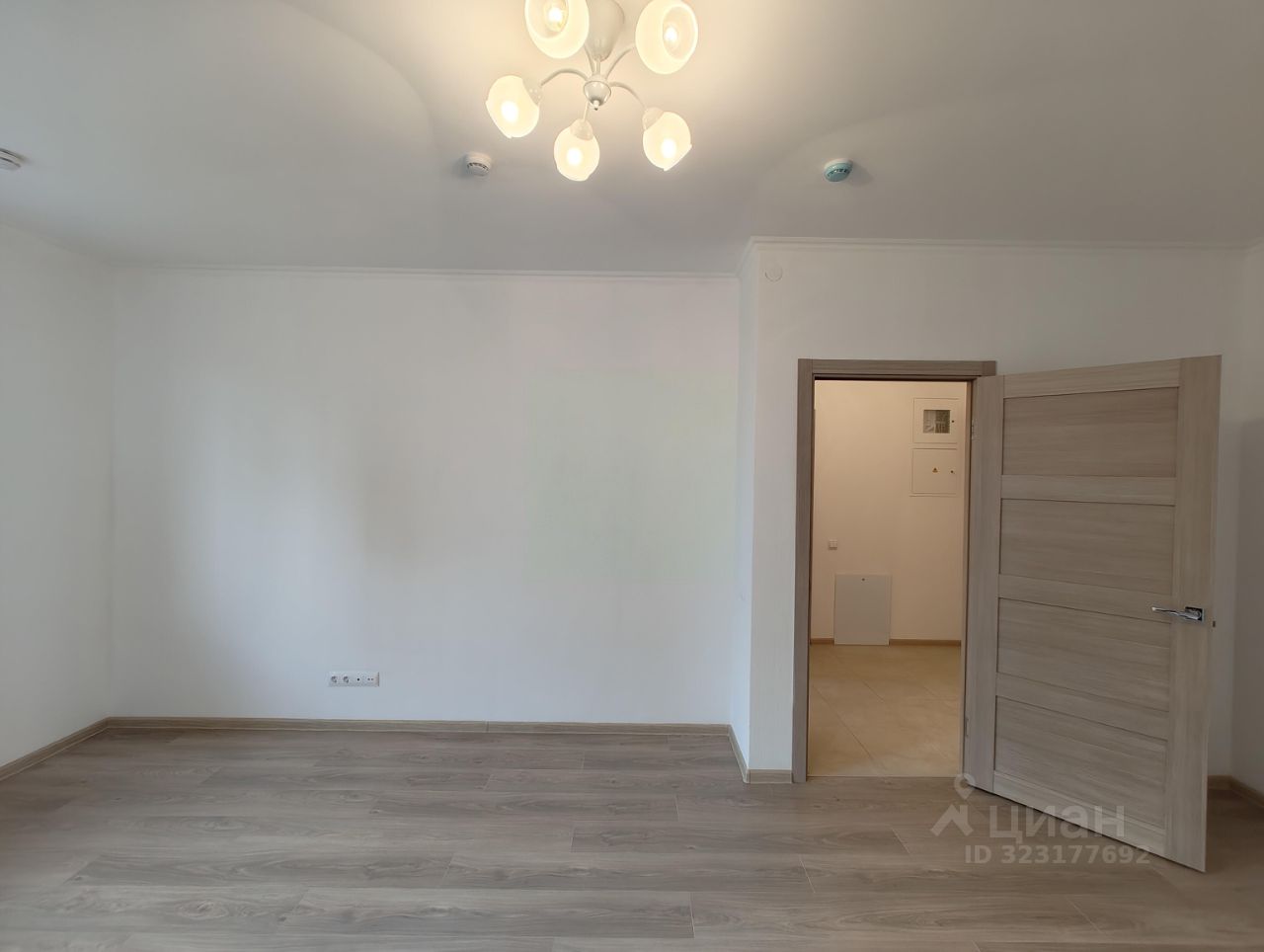 Продажа 1-комн квартиры на вторичном рынке Балаклавский проспект, 17