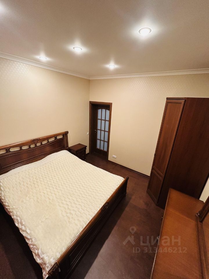 Продажа 2-комн квартиры на вторичном рынке д. Глухово, улица Рублевское Предместье, 6к1