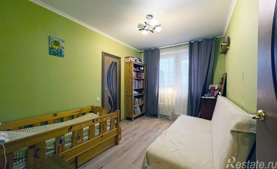 Продажа 2-комн квартиры на вторичном рынке Изюмская улица,  д. 49 к1