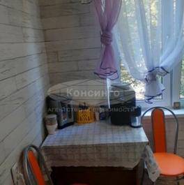 Продажа 3-комн квартиры на вторичном рынке Хабаровская улица,  д. 1